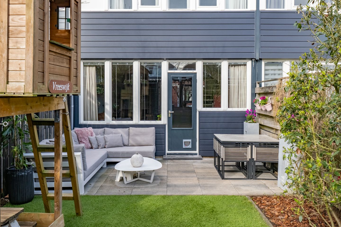 Foto 49 van Graaf Leopoldlaan 13