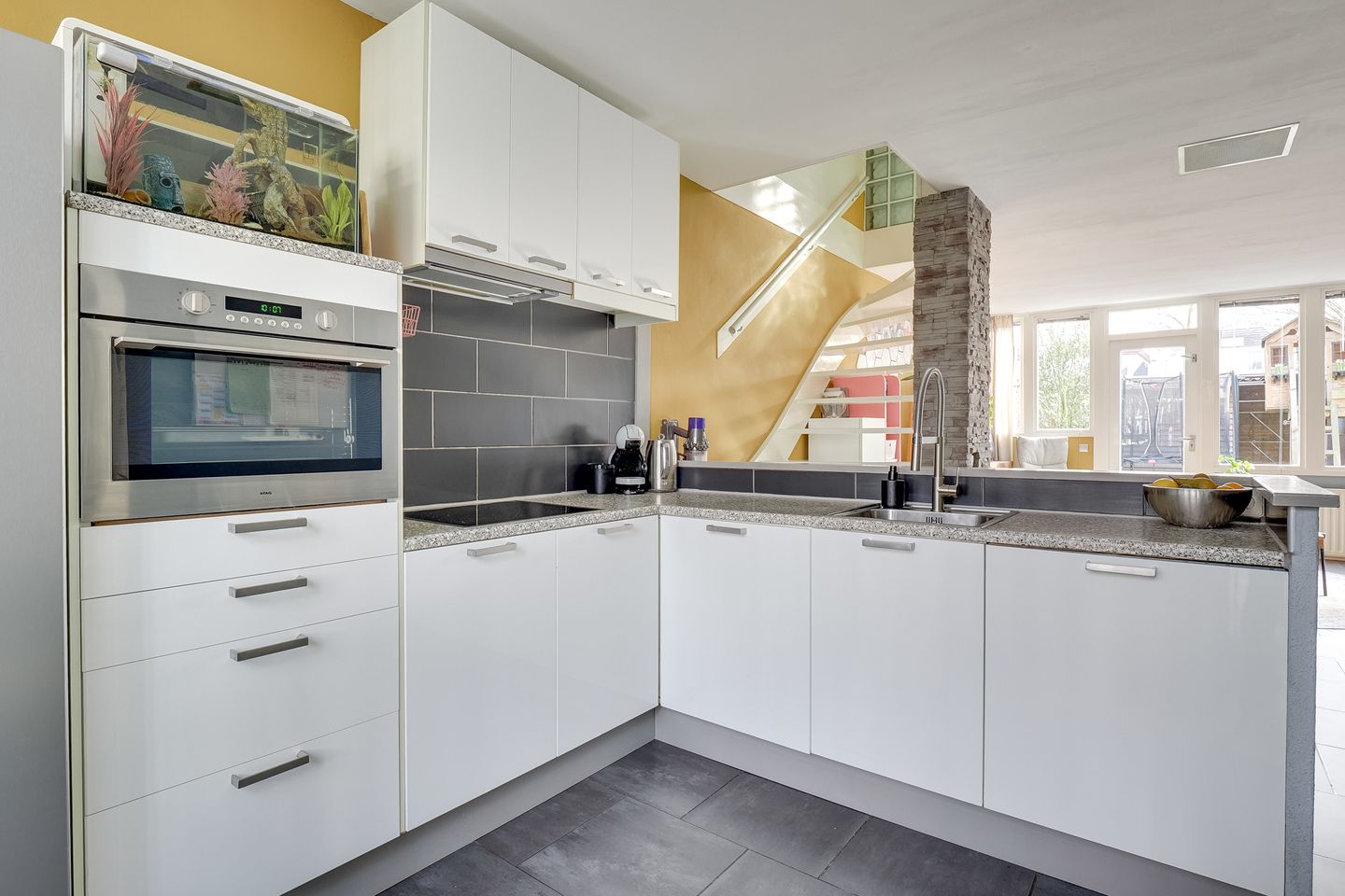 Foto 4 van Graaf Leopoldlaan 13