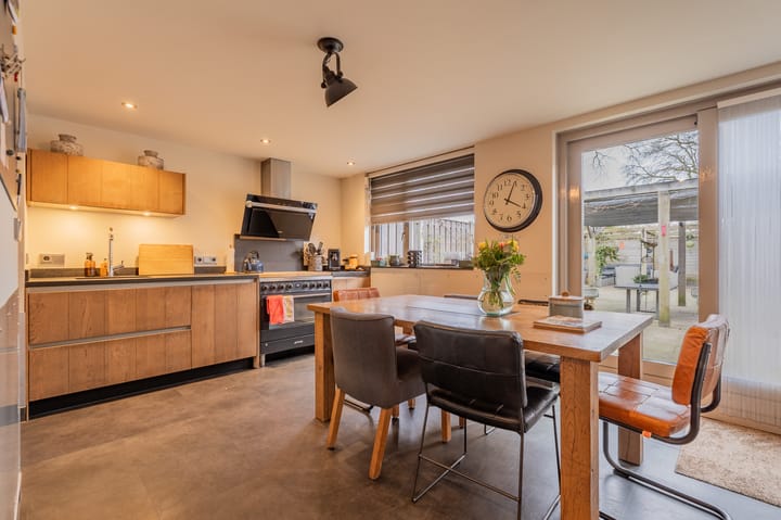 Photo 2 of Tjalkstraat 5