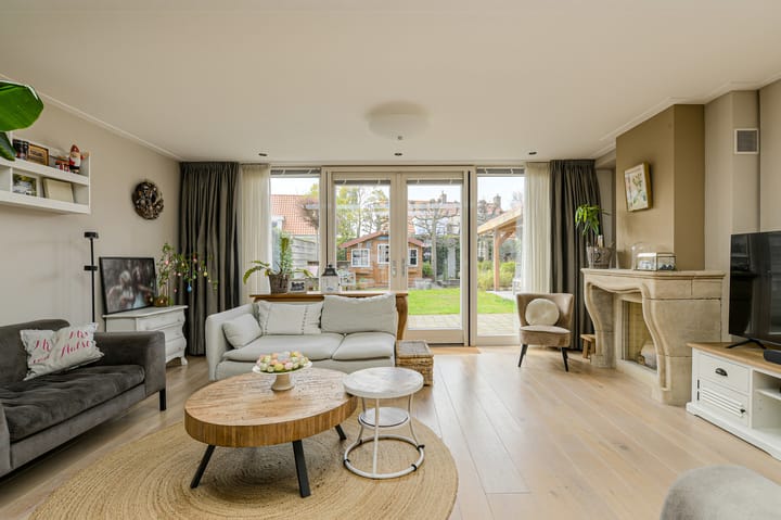 Photo 3 of Van Gistelstraat 29