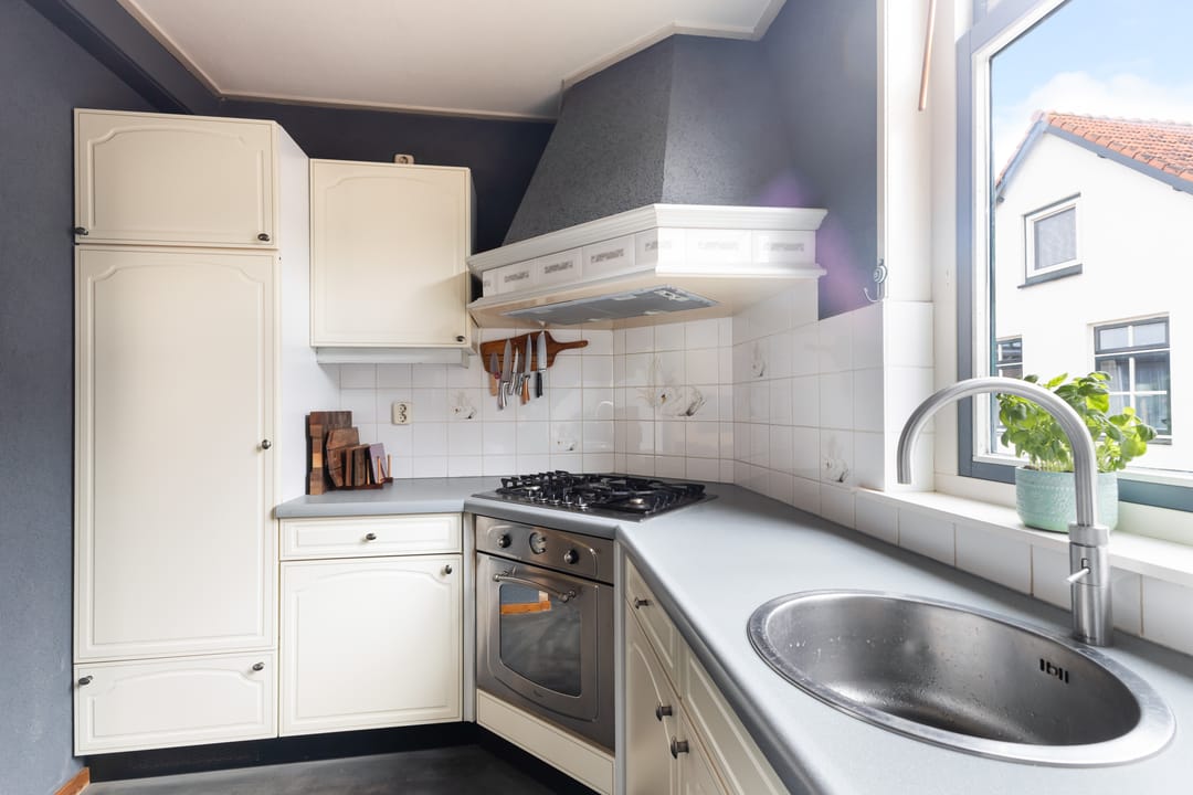 Photo 17 of Nieuweweg 2