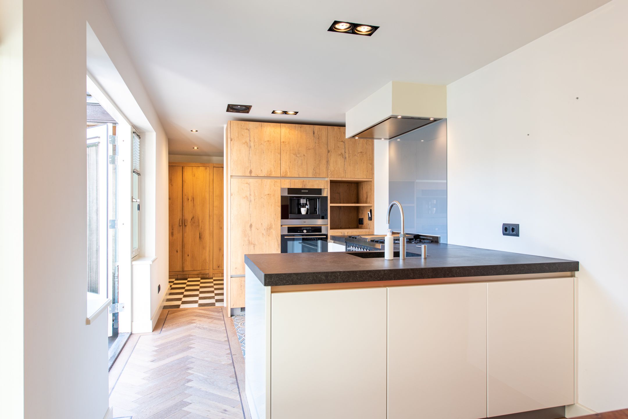 Foto 18 van Rozenlaan 9