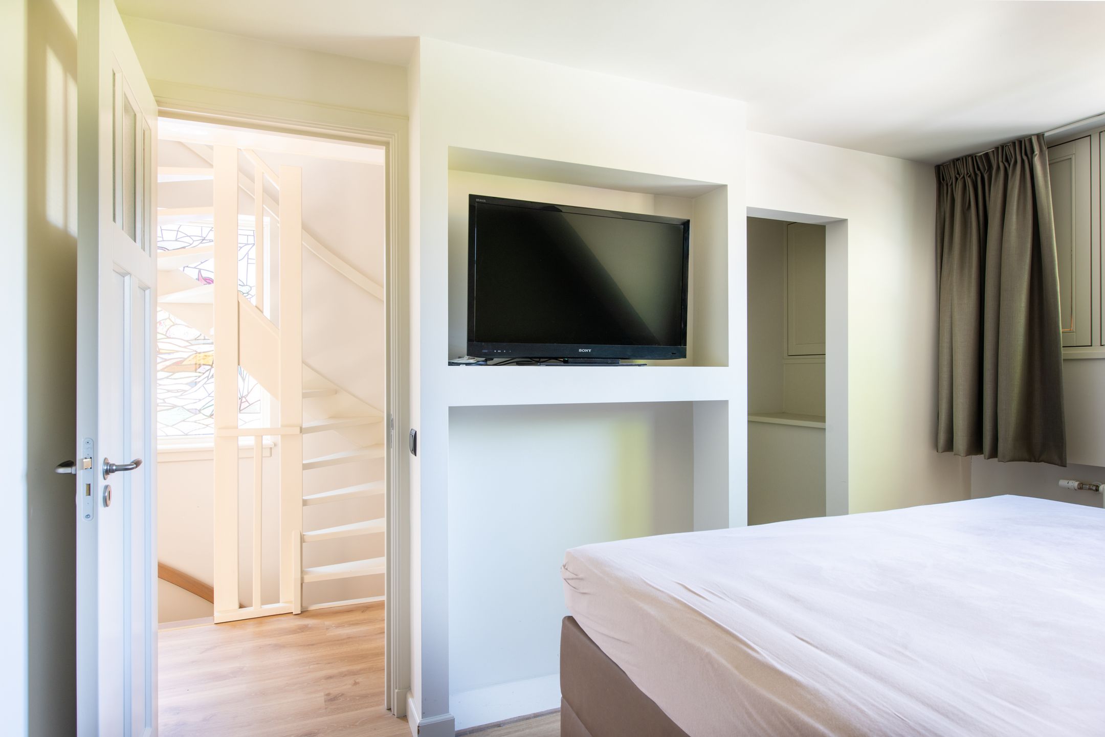 Foto 36 van Rozenlaan 9