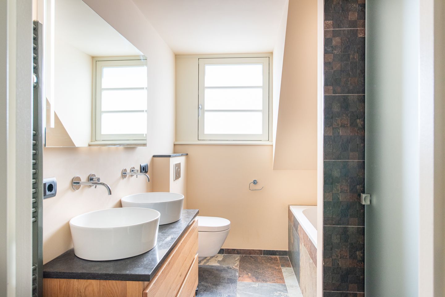 Foto 40 van Rozenlaan 9