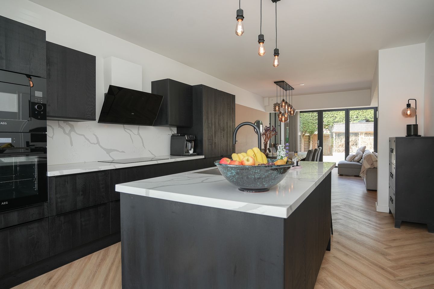 Photo 4 of Koningin Wilhelminalaan 32