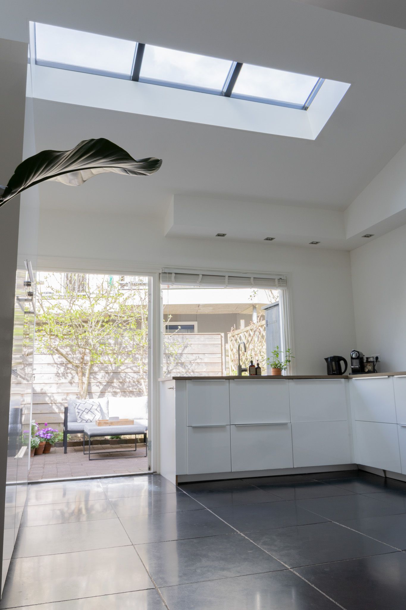 Photo 4 of Van Imhoffstraat 3