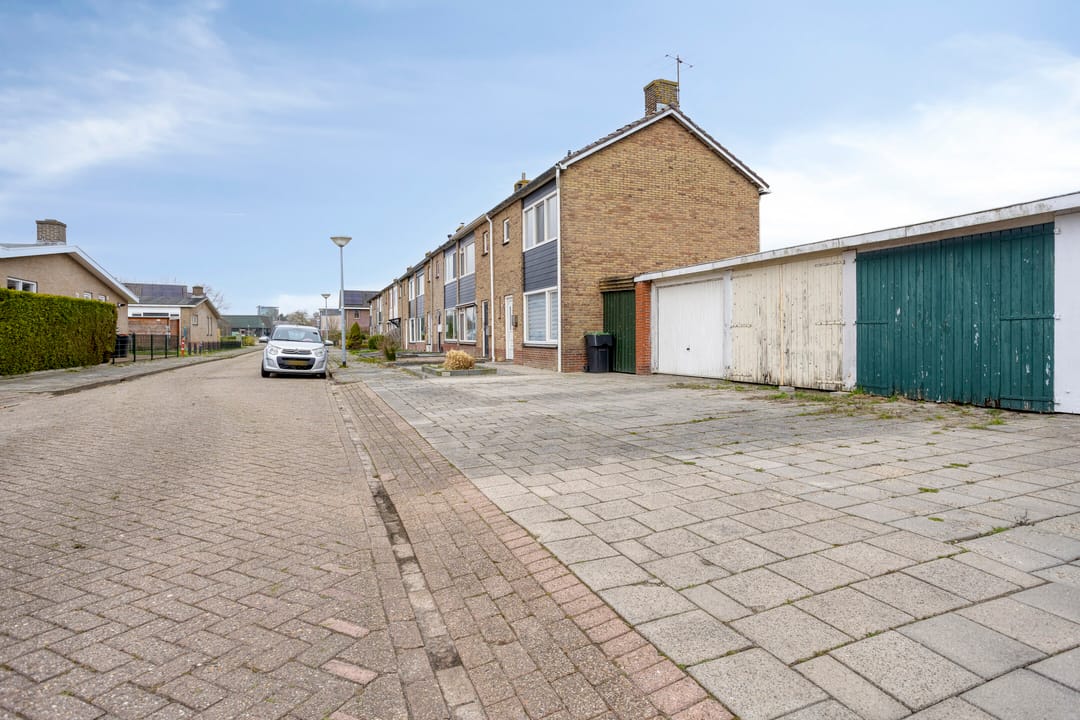 Photo 37 of Nicolaas Beetsstraat 6