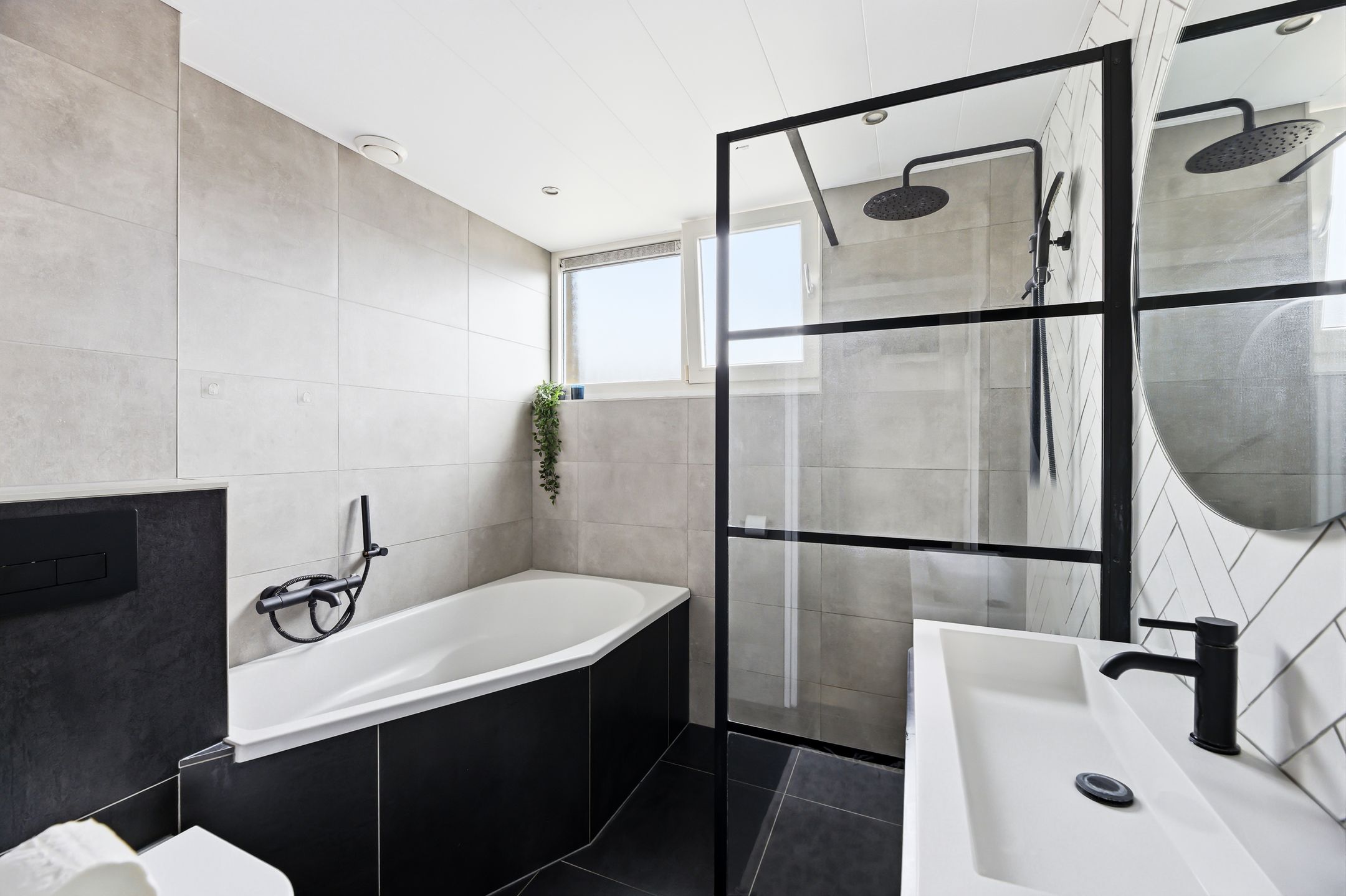 Foto 33 van Van Hallstraat 89