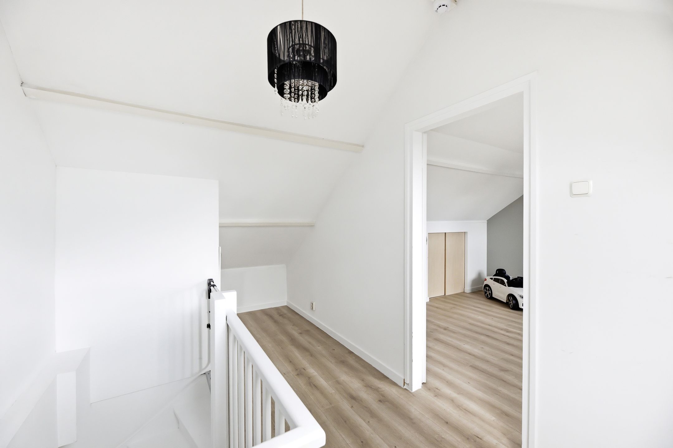 Foto 39 van Van Hallstraat 89