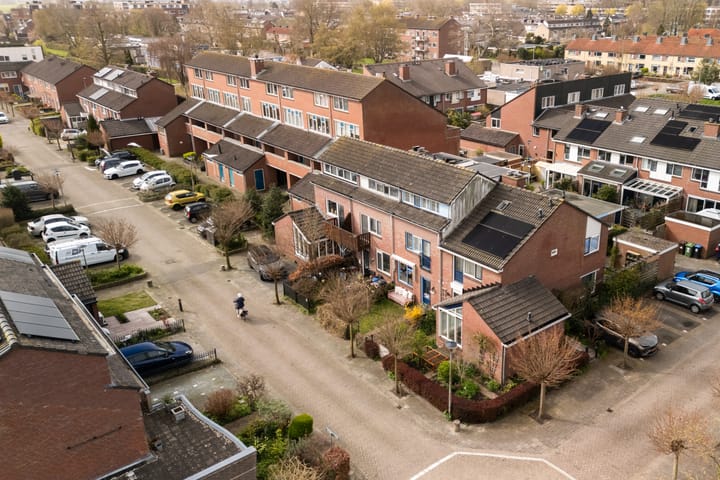 Photo 4 of Schubertplantsoen 46