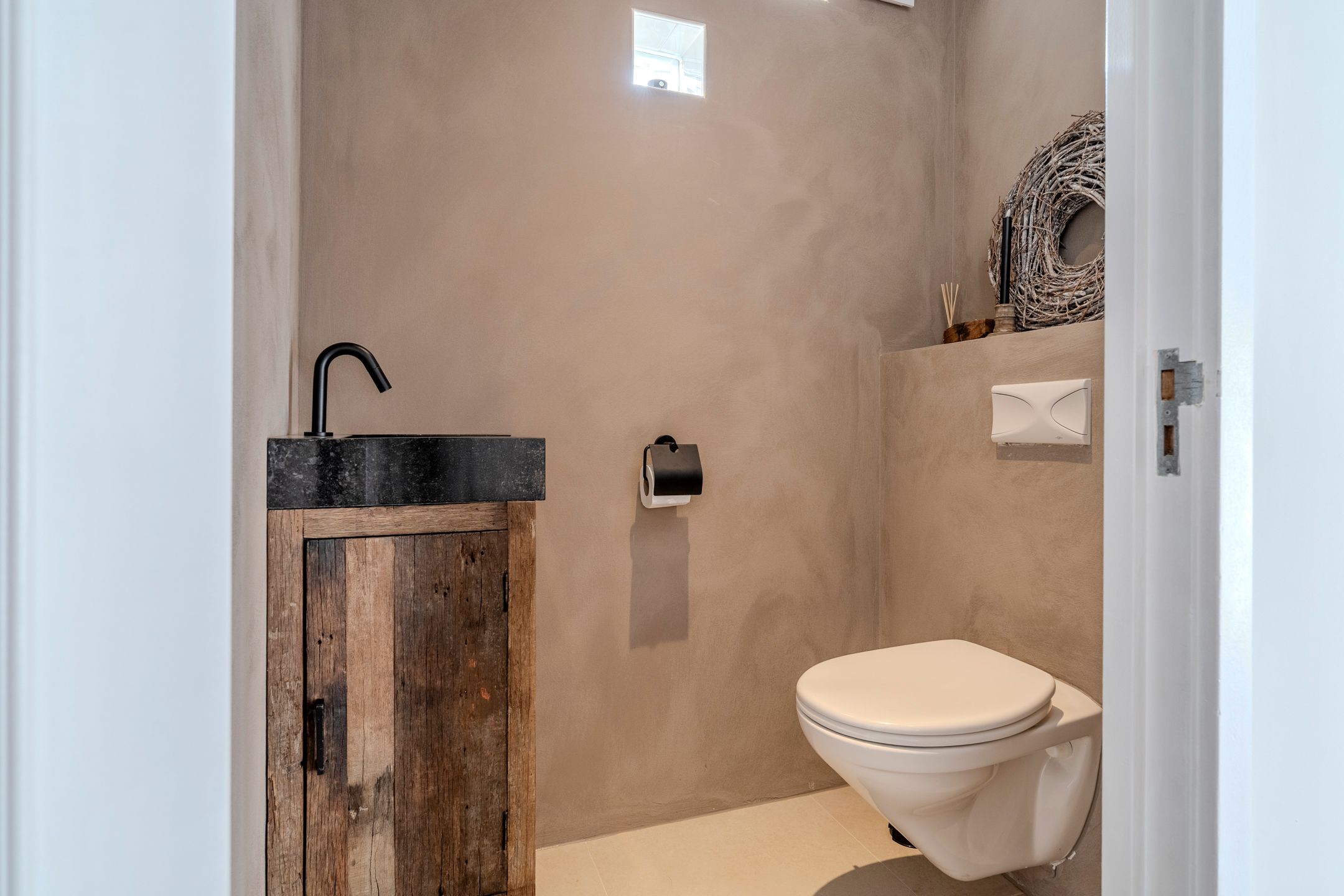 Photo 9 of Mendelweg 2