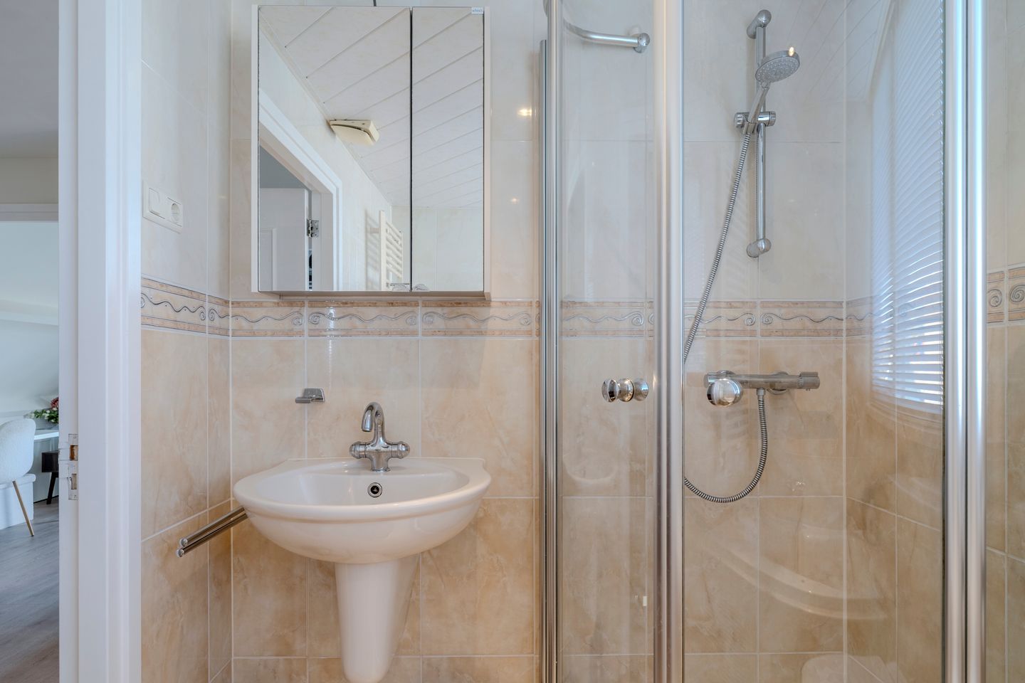 Photo 50 of Mendelweg 2