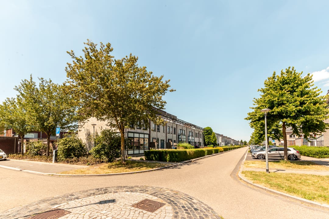 Photo 38 of Rodinweg 137
