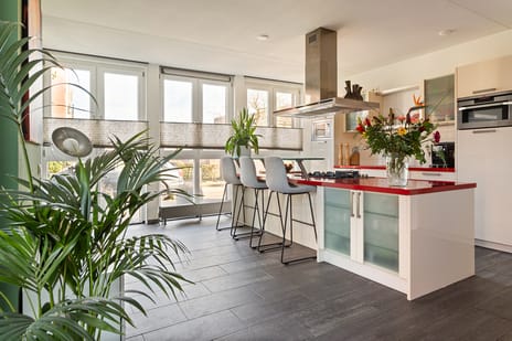 Eyckenstein 37 tertiary image