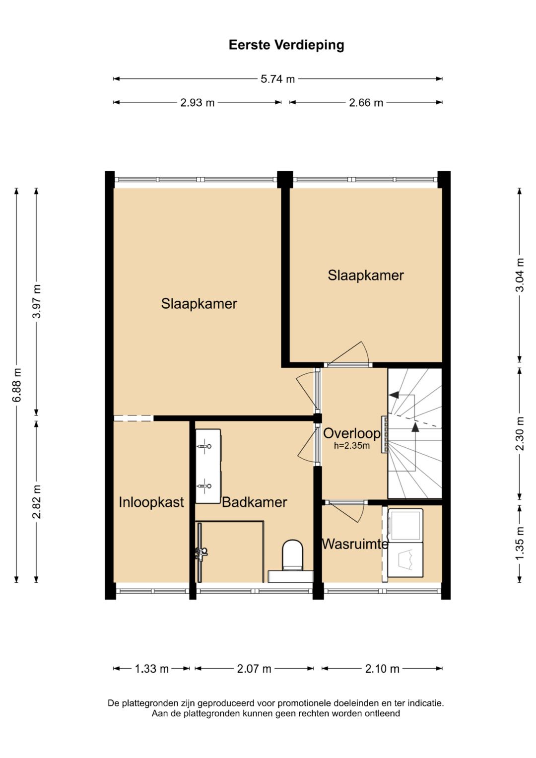 Spacious Family Home with Modern Interior, Garage and Sunny Backyard in Heiloo — 39