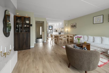 Calveslo 8 secondary image