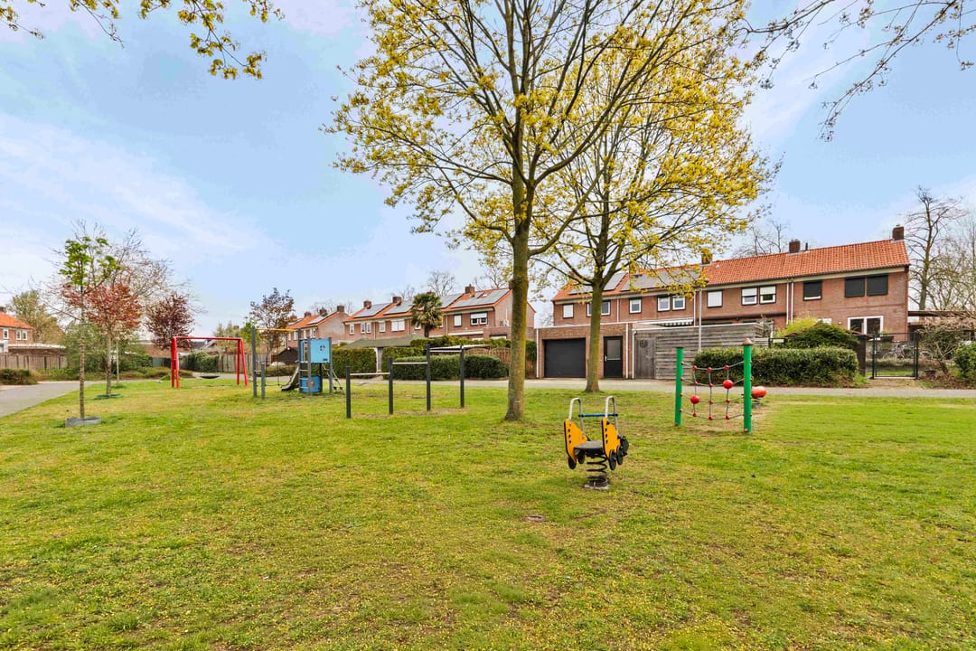 Photo 31 of Alberdingk Thijmstraat 20