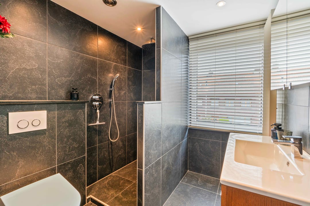 Photo 17 of Alberdingk Thijmstraat 20