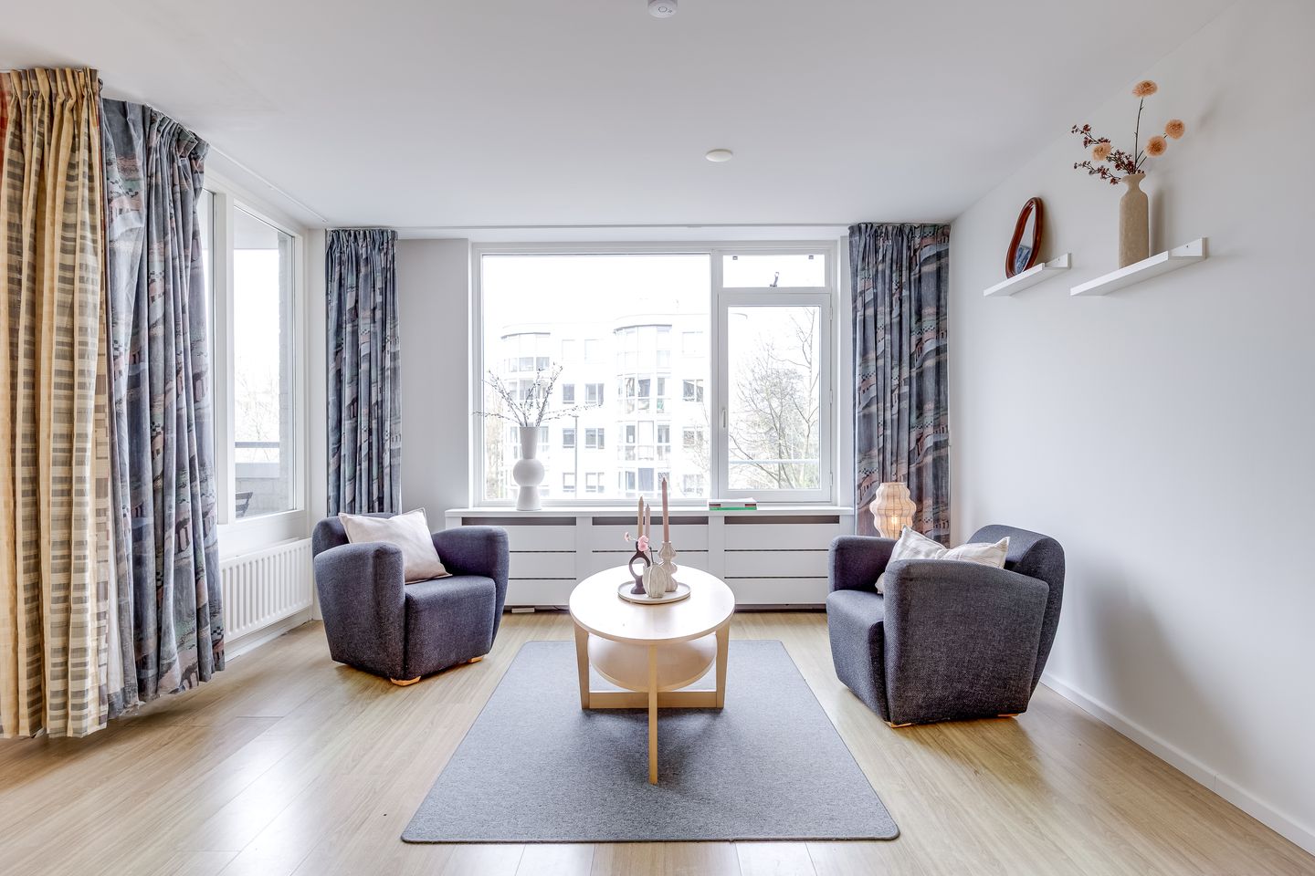 Foto 10 van Aartsbisschop Romerostraat 223