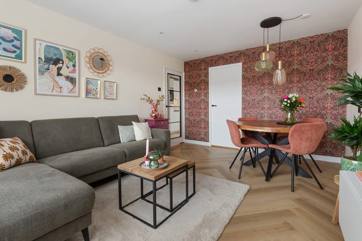 Photo 3 of J. van Galenstraat 12-A