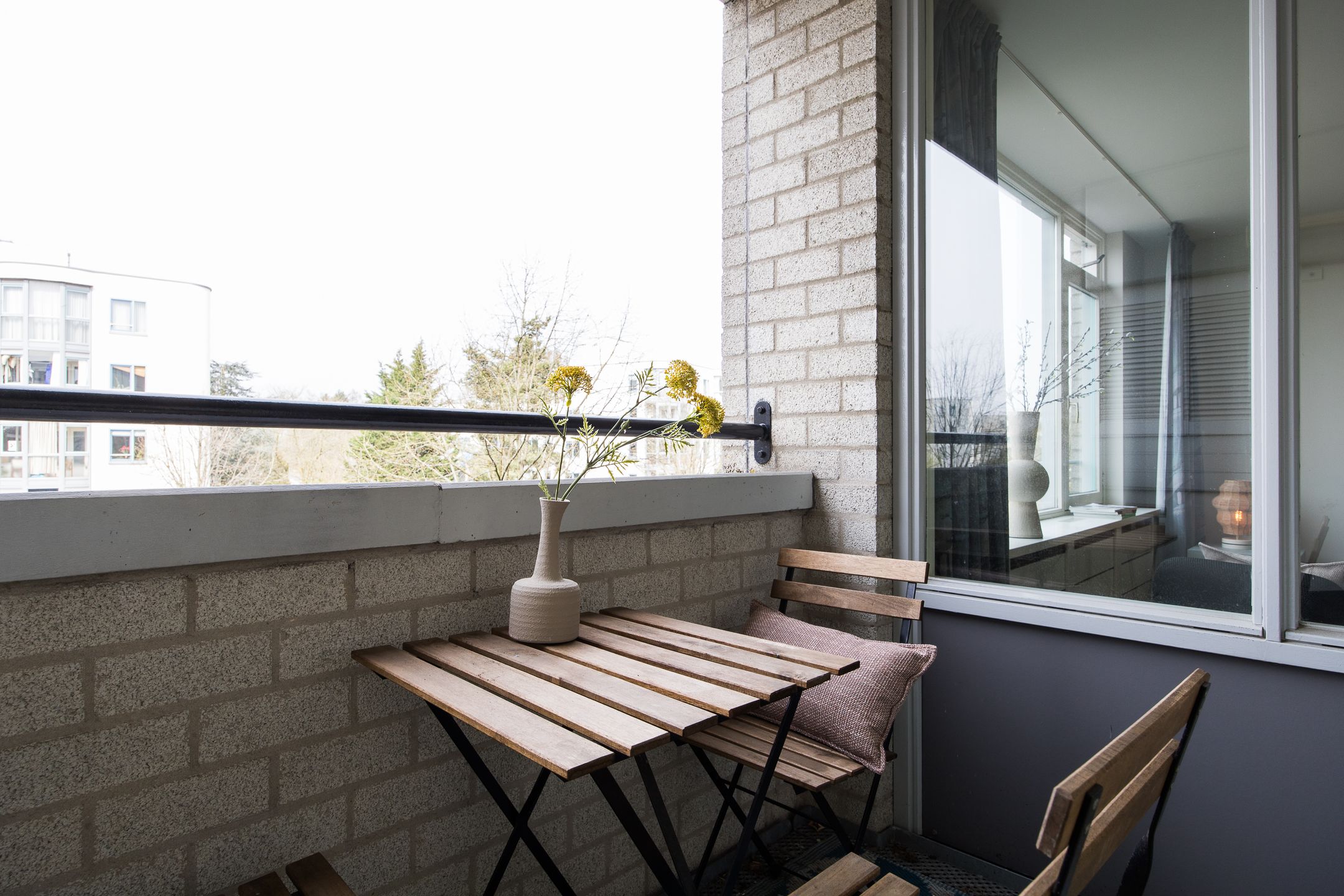 Foto 24 van Aartsbisschop Romerostraat 223