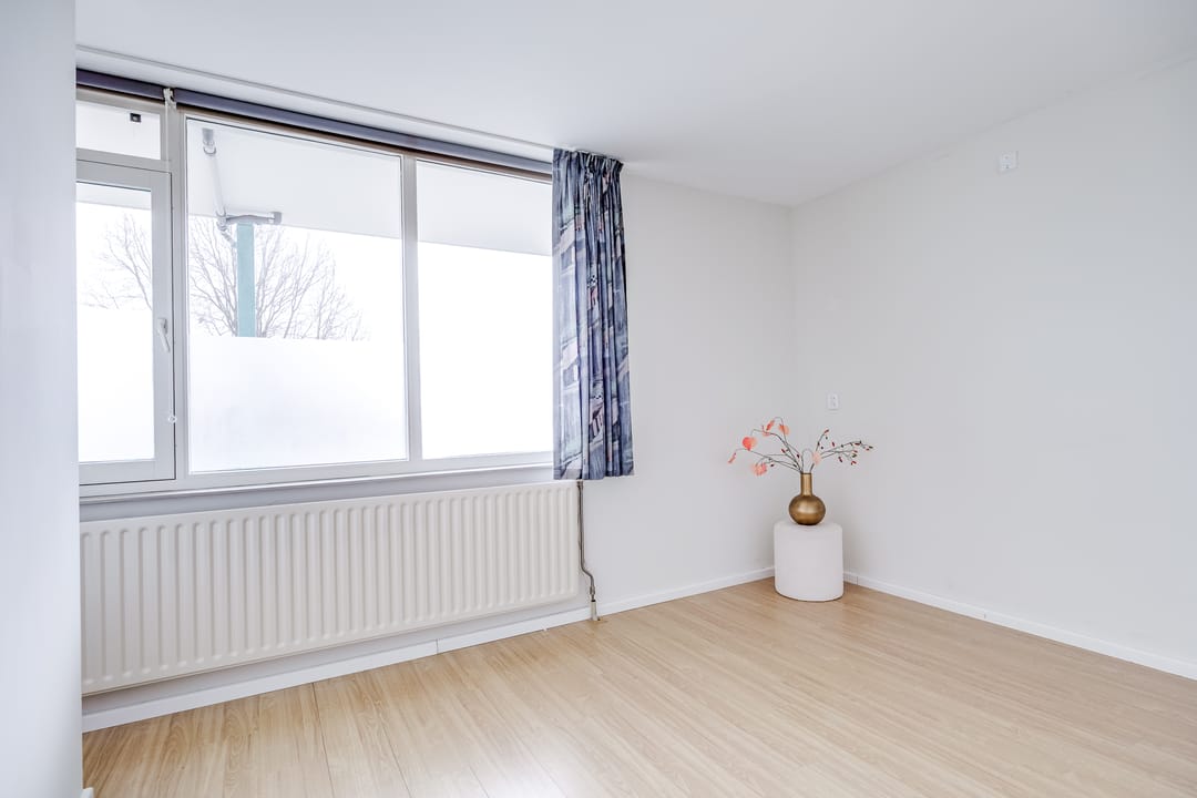 Foto 28 van Aartsbisschop Romerostraat 223