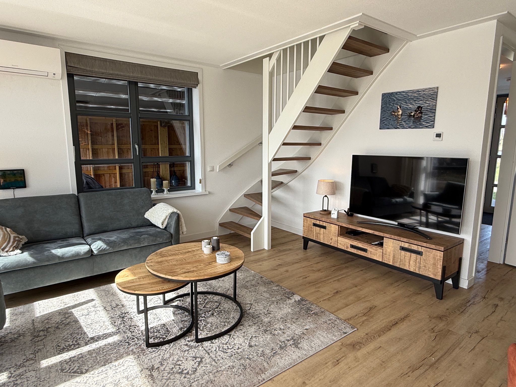 Foto 21 van A. de Graafweg 2