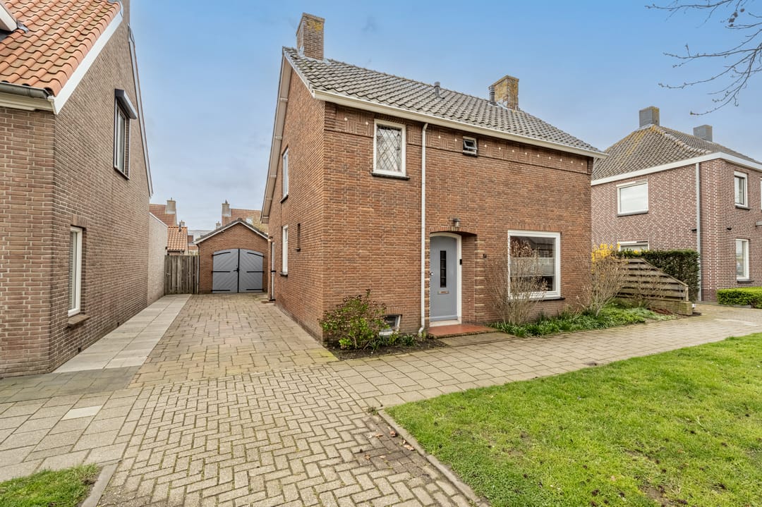 Foto 1 van van Koetsveldlaan 11