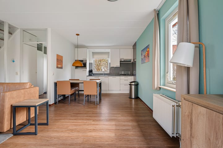 Photo 4 of De Rug 3-91