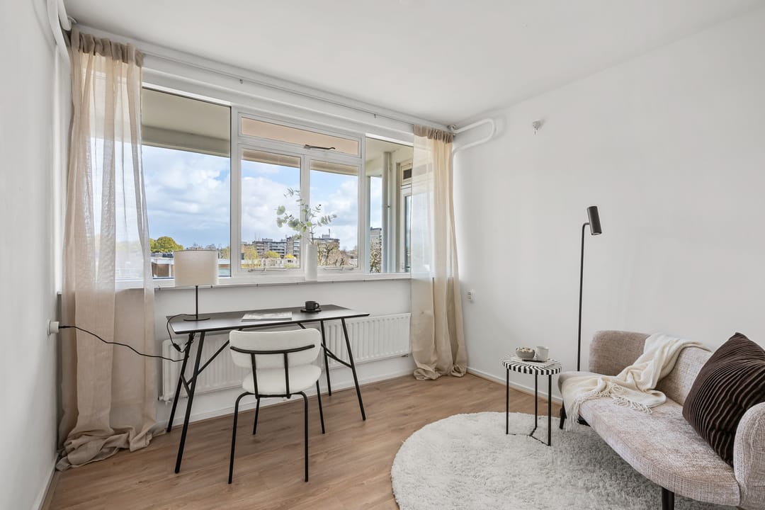 Bright corner apartment with balcony in green Tuindorp-Oost — 16