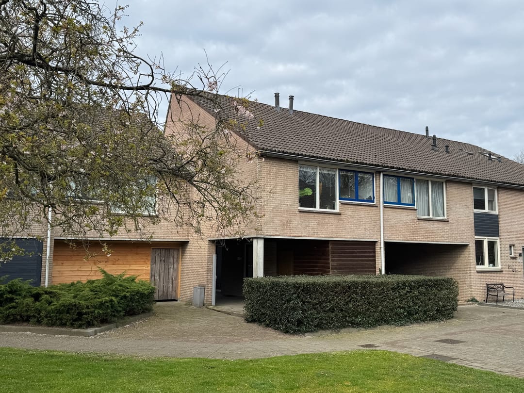 Foto 23 van Robert Stolzstraat 112