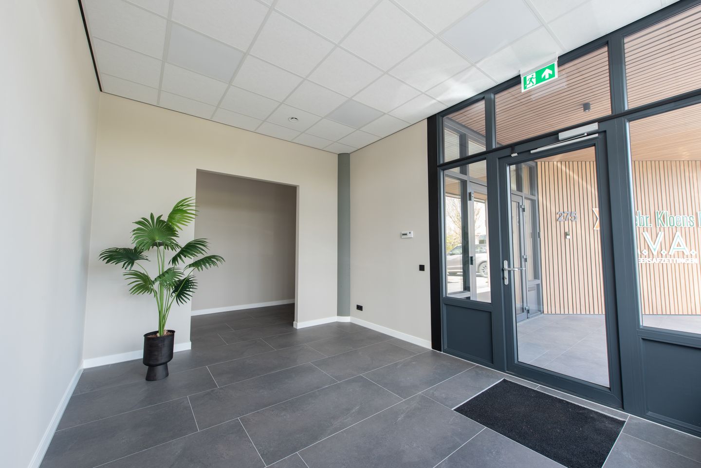 Bekijk foto 4 van Laan der Verenigde Naties 275