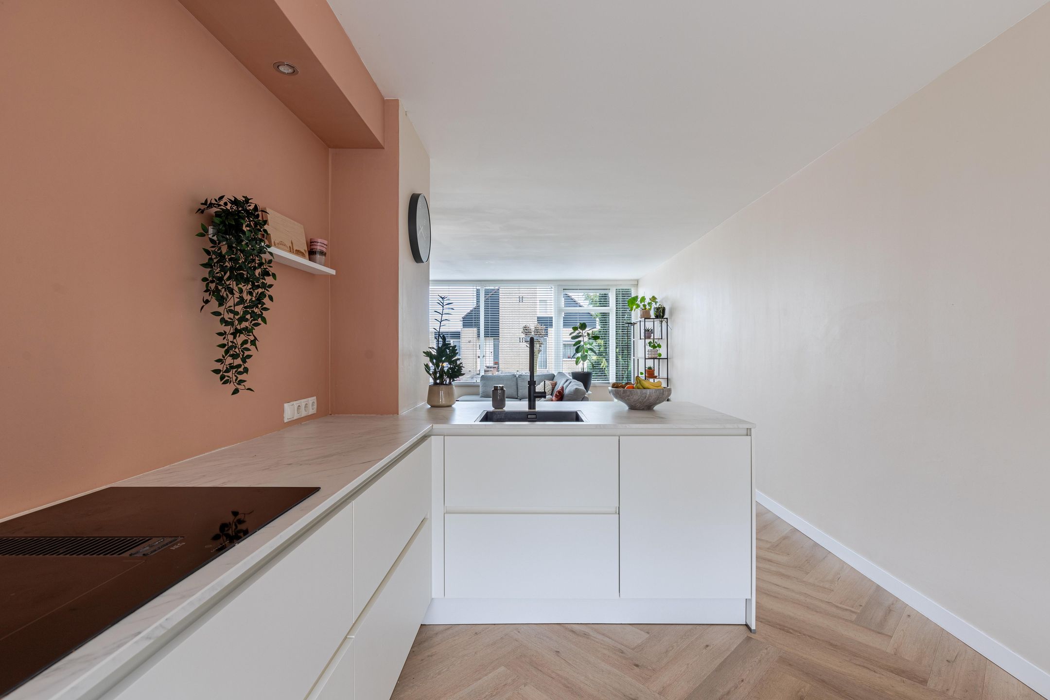 Photo 15 of Tywert 6