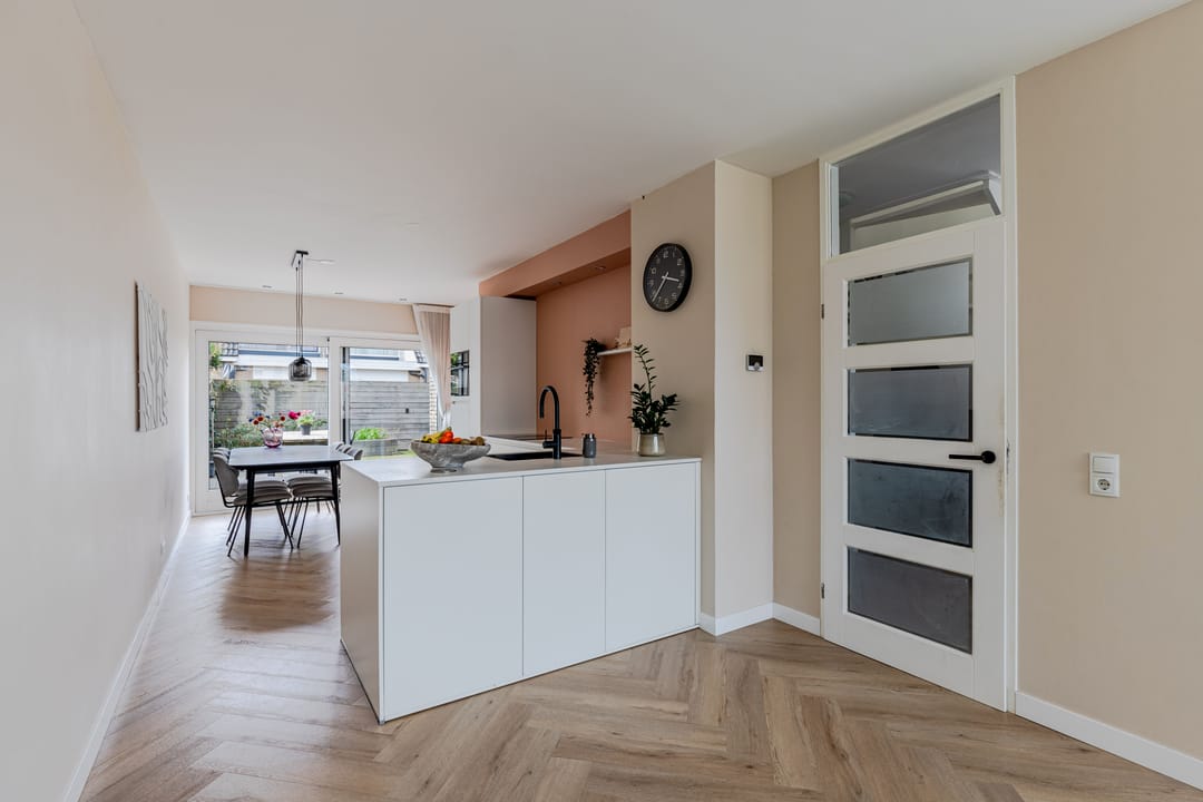 Photo 13 of Tywert 6