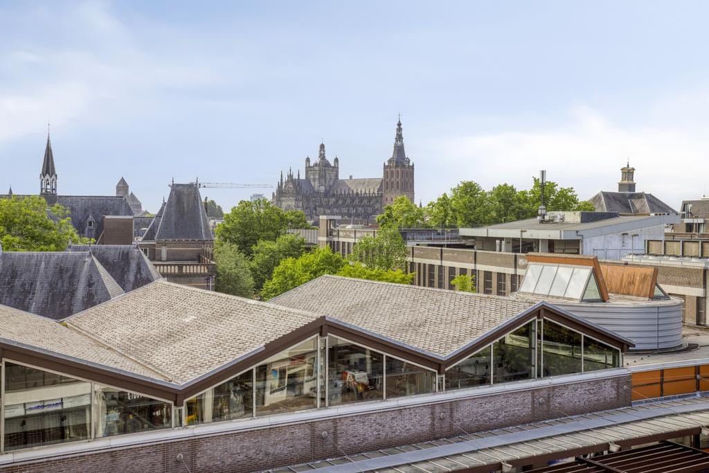 Foto 11 van Burgemeester Loeffplein 22