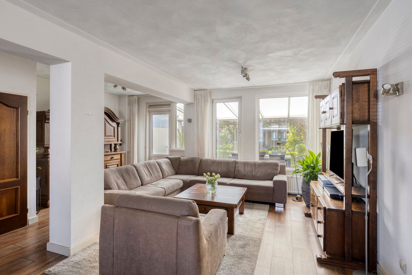 Foto 10 van Annecyhof 25