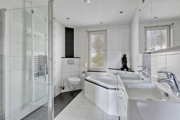 Photo 4 of Annecyhof 25