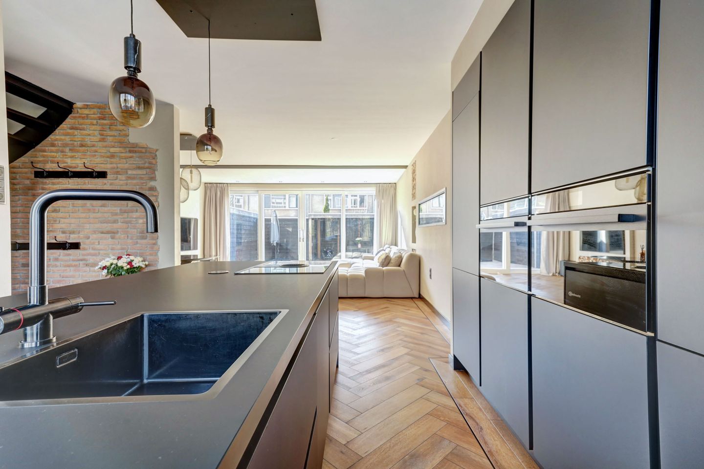 Stunning Renovated Home with Energy Label A Opposite Park — 14