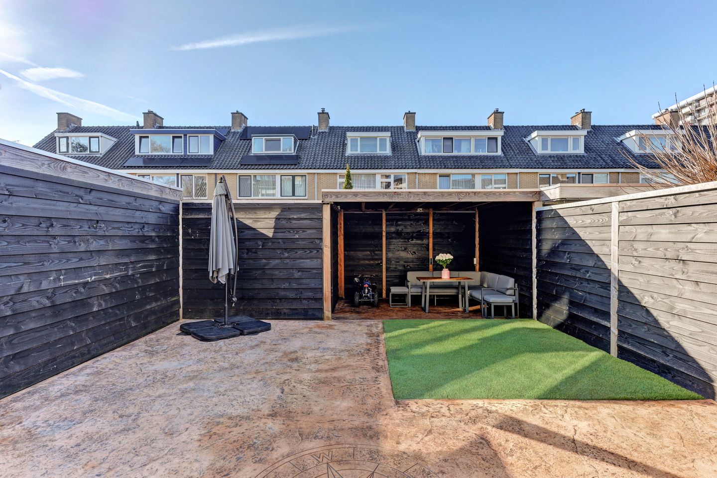 Stunning Renovated Home with Energy Label A Opposite Park — 35