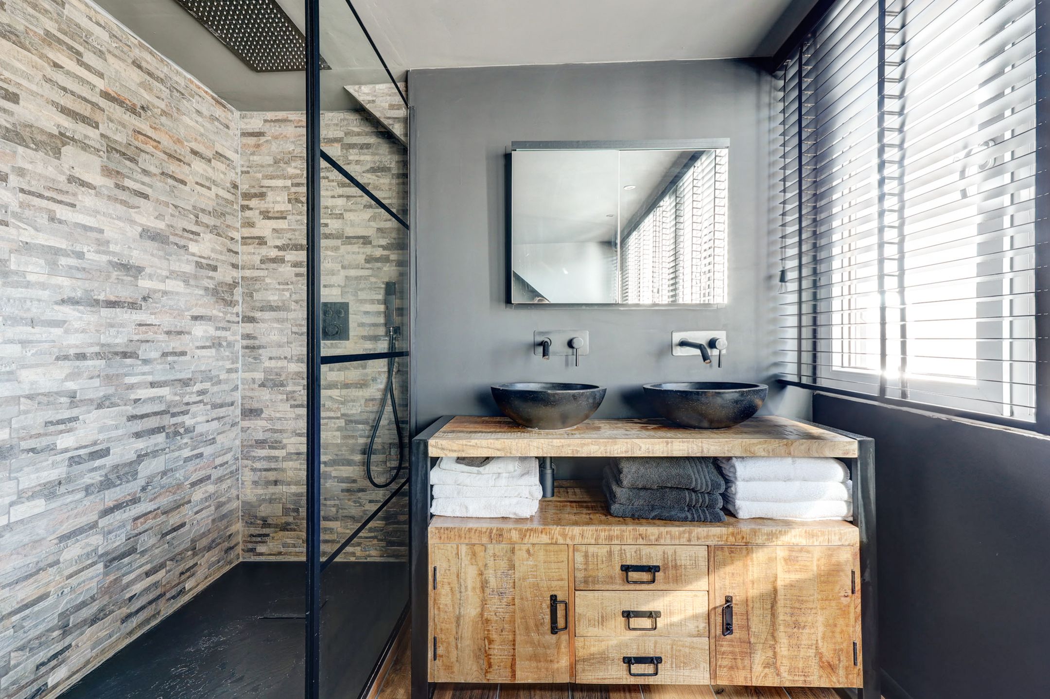 Stunning Renovated Home with Energy Label A Opposite Park — 30