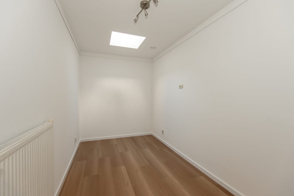 Photo 22 of Tweede Weteringdwarsstraat 36-1