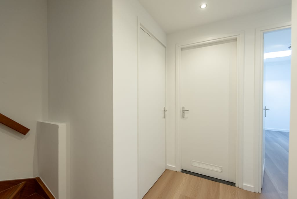 Photo 15 of Tweede Weteringdwarsstraat 36-1