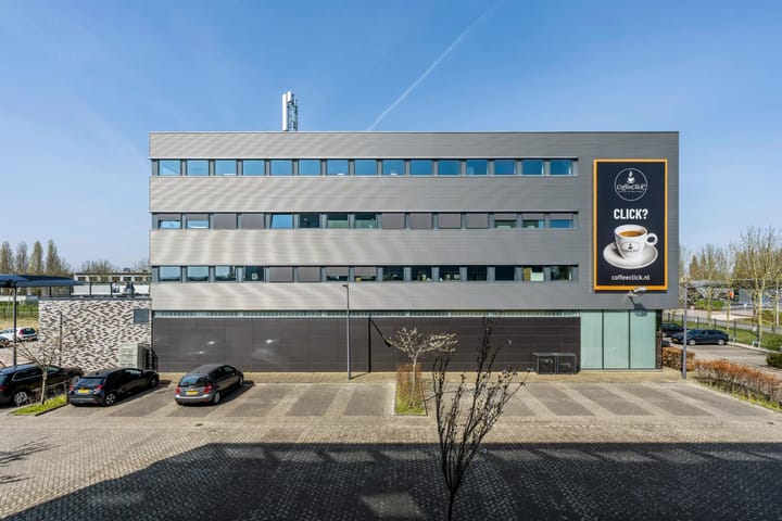 New Yorkstraat 2-8, Lijnden