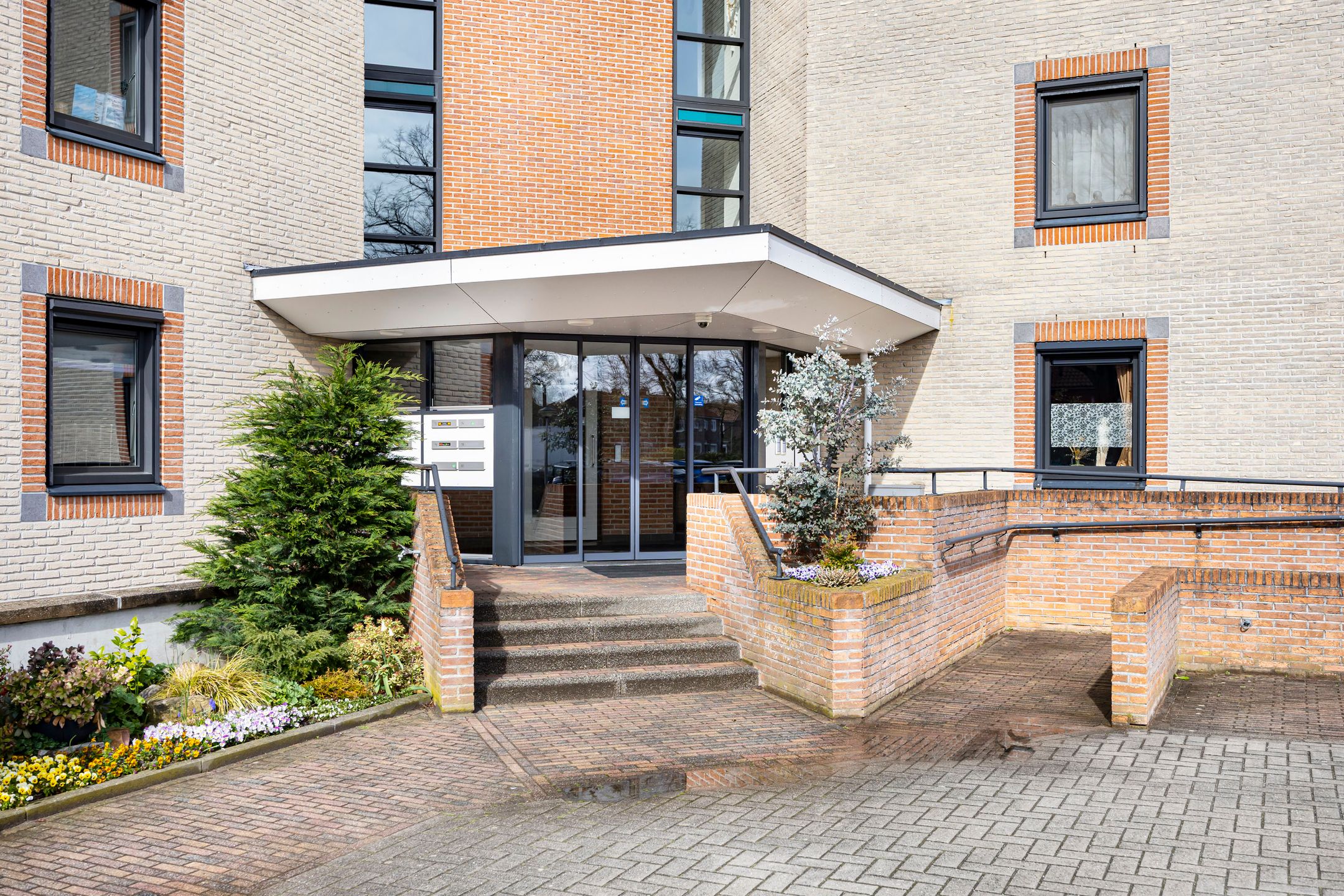 Foto 6 van Floraparkstraat 70