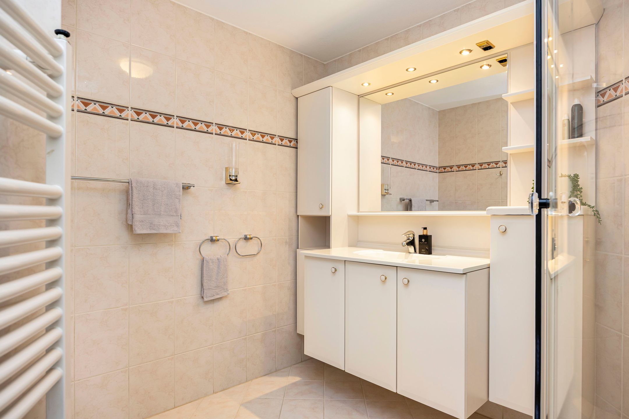 Foto 18 van Floraparkstraat 70