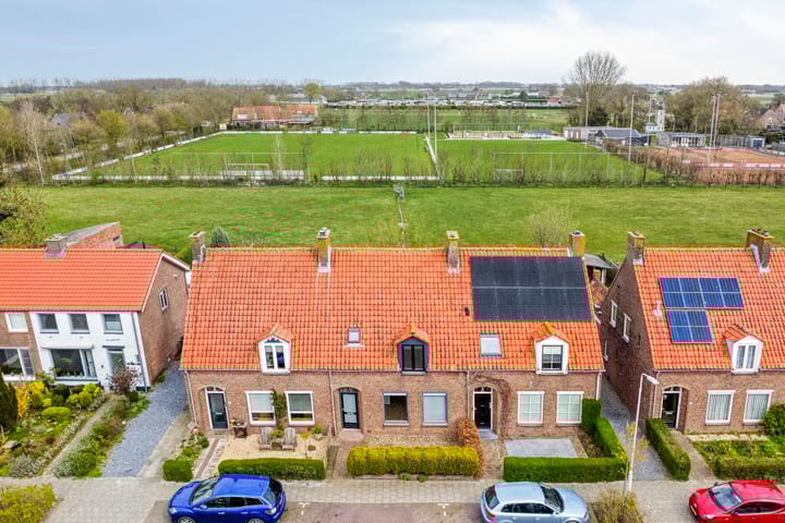 Photo 4 of Brouwerijstraat 42