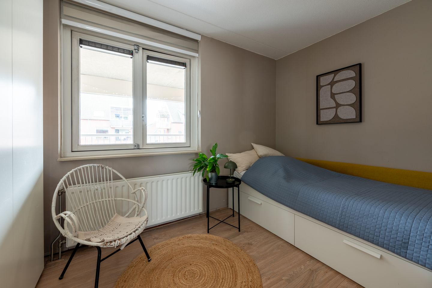 City living with south-facing loggia and private parking — 14
