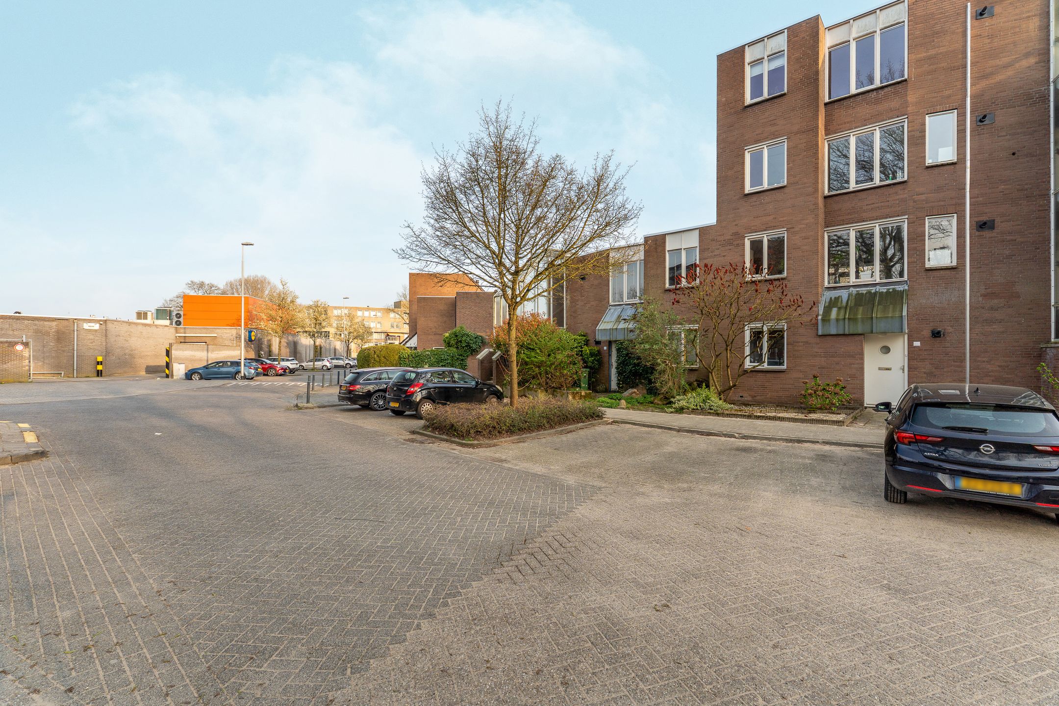 Photo 21 of De Burcht 50
