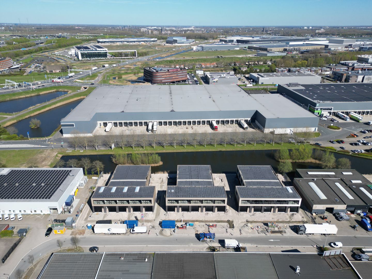 Bekijk foto 1 van Oosteinde 5-b1