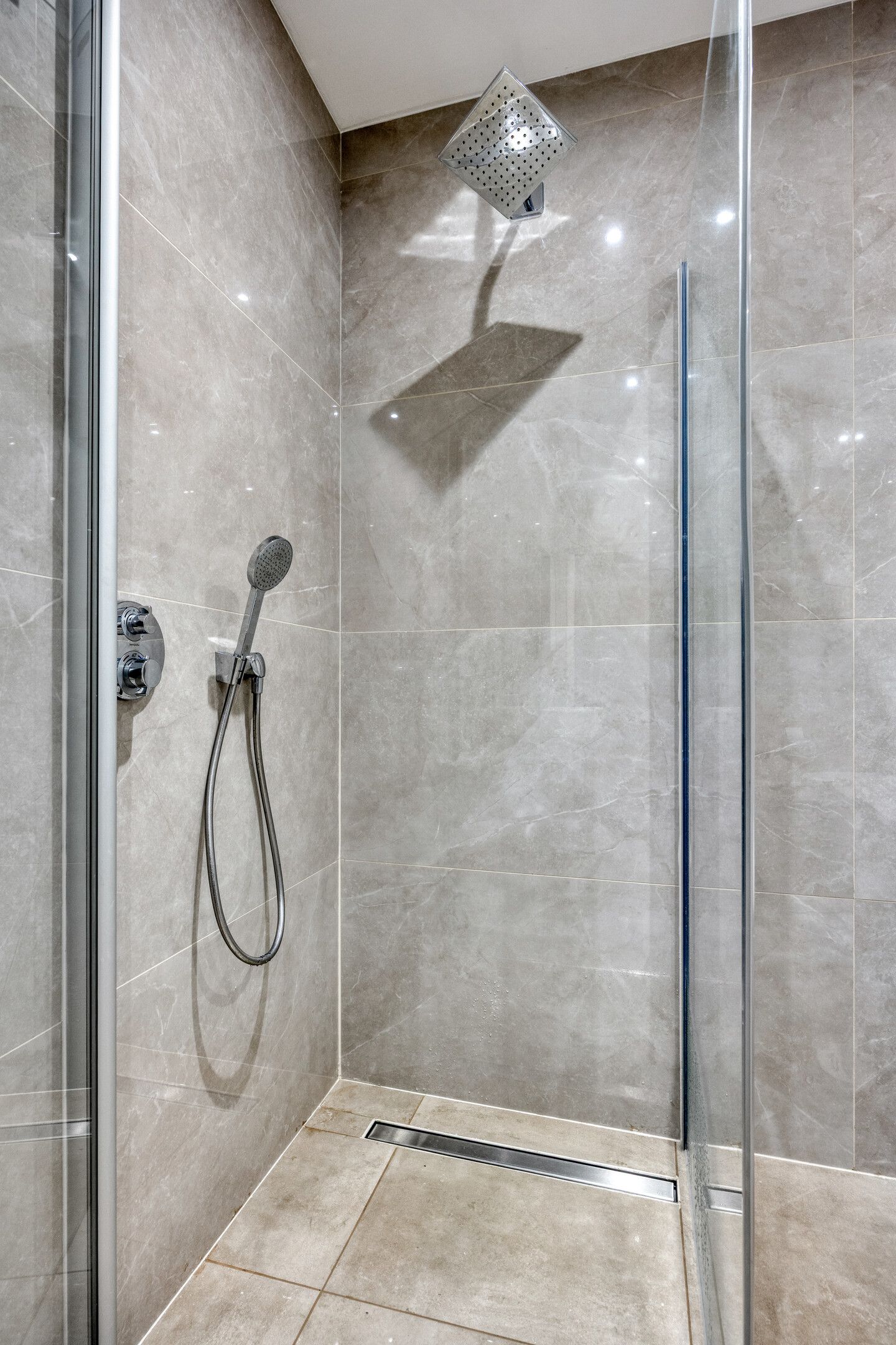 Foto 21 van Eindhovenseweg 70